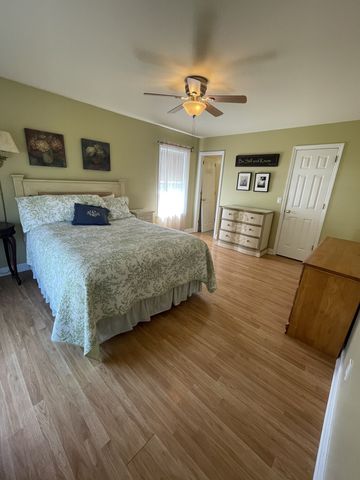 2885 Sutherland Dr, Thompsons Station, TN 37179