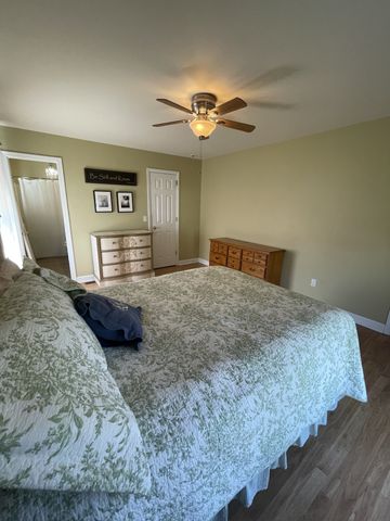 2885 Sutherland Dr, Thompsons Station, TN 37179