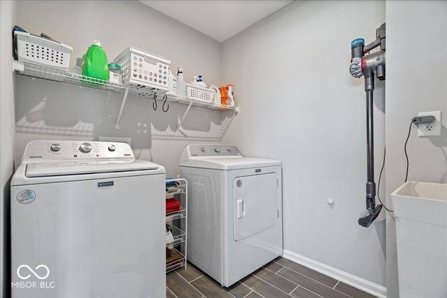 6915 Seabiscuit Road, Whitestown, IN 46075