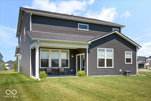 6915 Seabiscuit Road, Whitestown, IN 46075