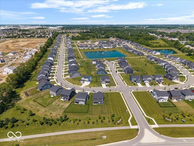 6915 Seabiscuit Road, Whitestown, IN 46075