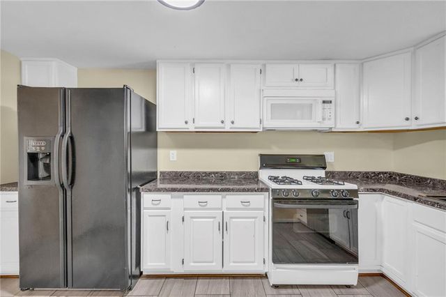 6706 Dr Martin L King, Jr Boulevard, Kansas City, MO 64129