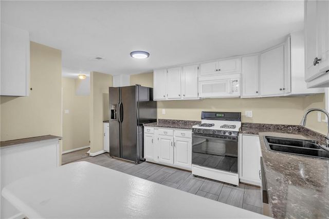 6706 Dr Martin L King, Jr Boulevard, Kansas City, MO 64129