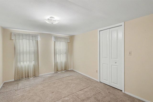 2901 Hartline Drive, Rochester Hills, MI 48309