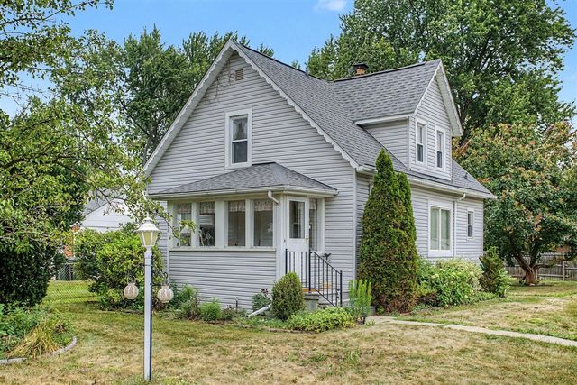 2901 Hartline Drive, Rochester Hills, MI 48309