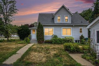 2901 Hartline Drive, Rochester Hills, MI 48309