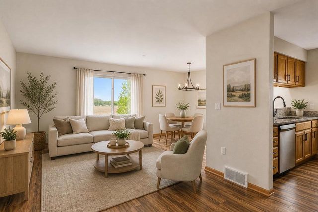 2217 Lincoln Avenue, Stoughton, WI 53589