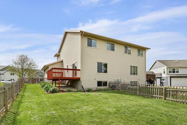 2217 Lincoln Avenue, Stoughton, WI 53589