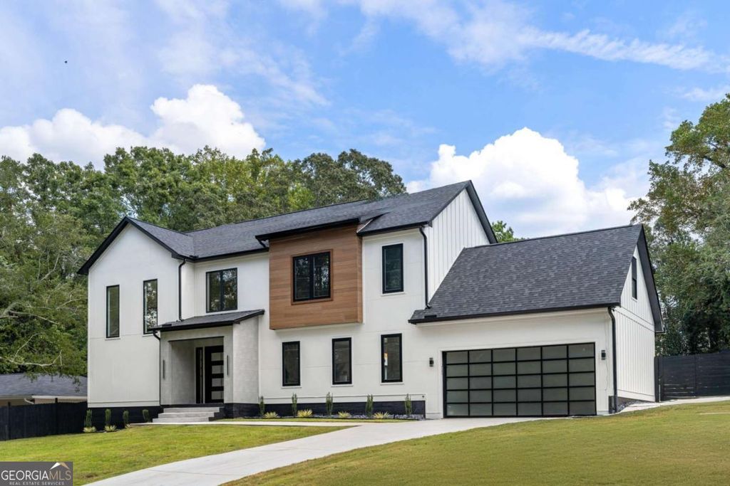 605 Hunnicutt Road SE, Mableton, GA 30126