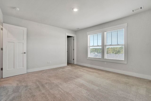 207 Dalmatian Drive, Spartanburg, SC 29307