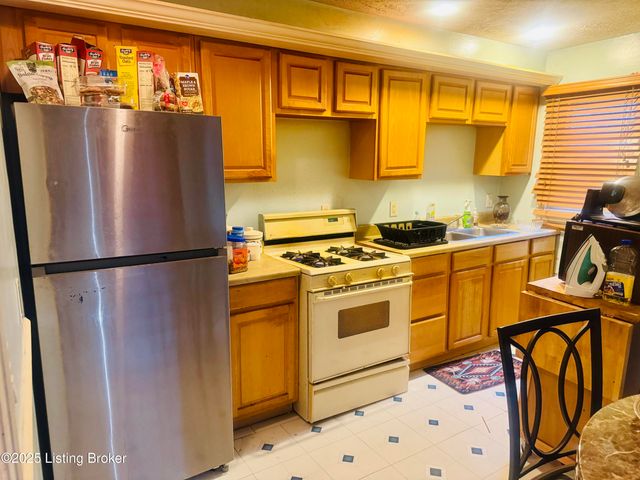 3441 Glendale Ave, Louisville, KY 40215