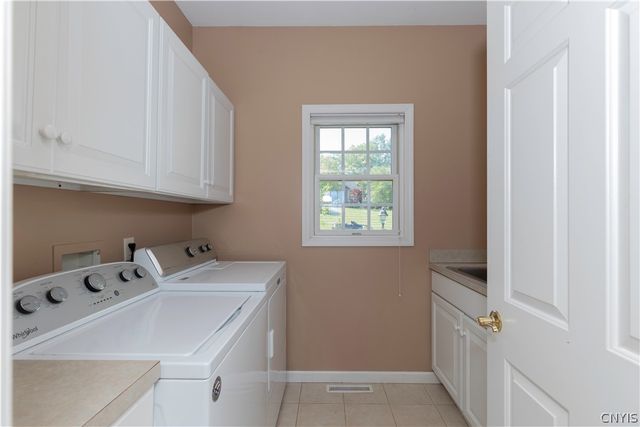 4020 Deer Crossing, Pompey, NY 13104