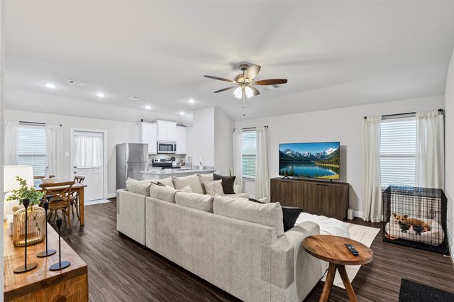 6405 Graceland Drive, Greenville, TX 75402