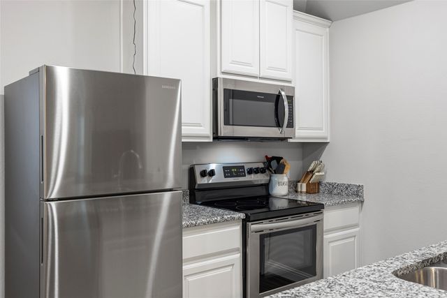 6405 Graceland Drive, Greenville, TX 75402