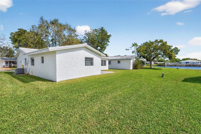 8950 NW 13th Street, Plantation, FL 33322