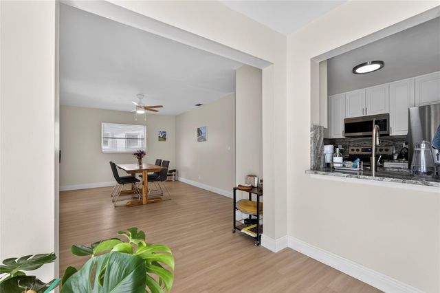 8950 NW 13th Street, Plantation, FL 33322