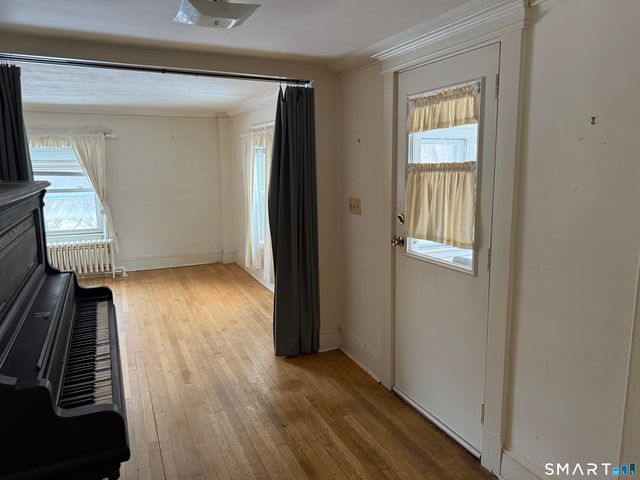 316 South Road, Farmington, CT 06032