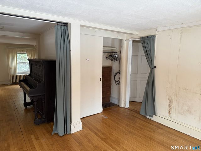 316 South Road, Farmington, CT 06032