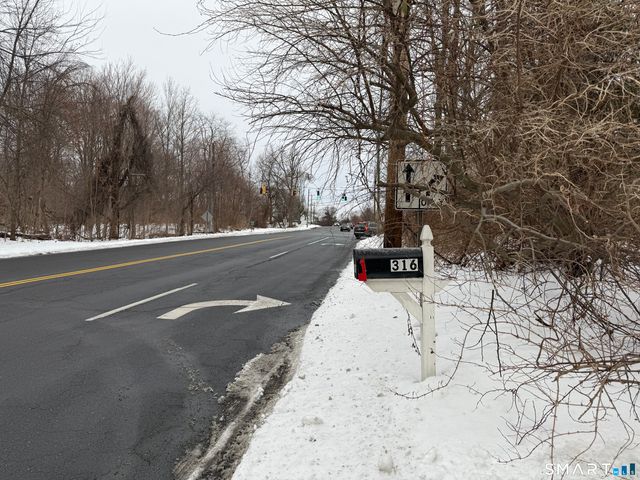 316 South Road, Farmington, CT 06032