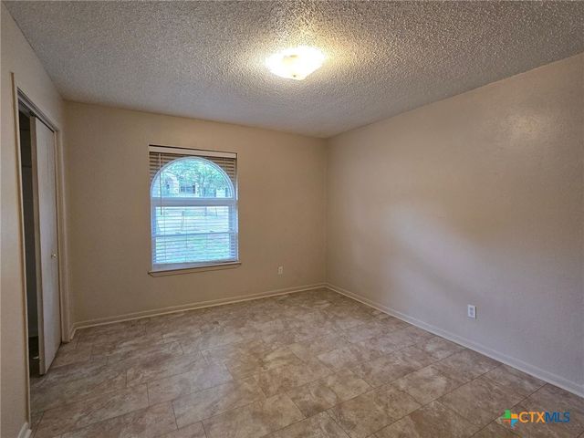 421 Carothers Street, Copperas Cove, TX 76522
