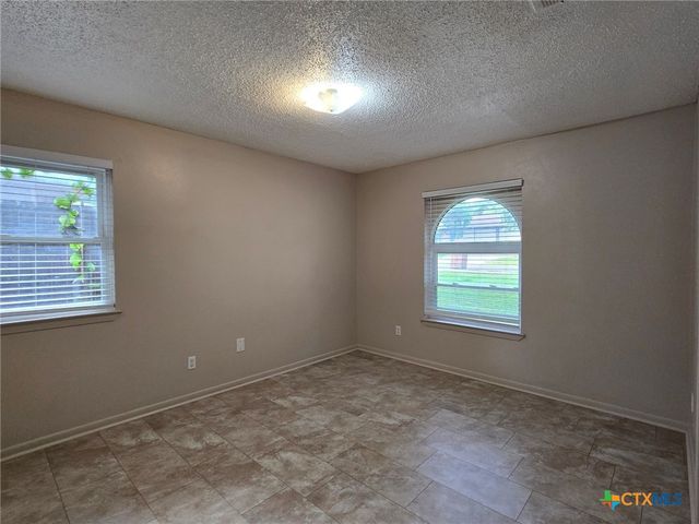 421 Carothers Street, Copperas Cove, TX 76522