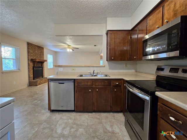 421 Carothers Street, Copperas Cove, TX 76522