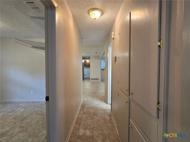 421 Carothers Street, Copperas Cove, TX 76522
