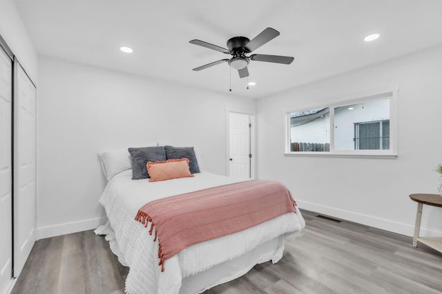 2448 E 8th St, Stockton, CA 95205