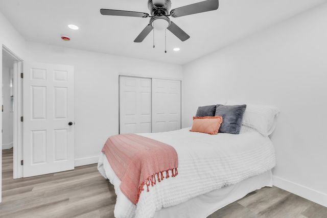 2448 E 8th St, Stockton, CA 95205