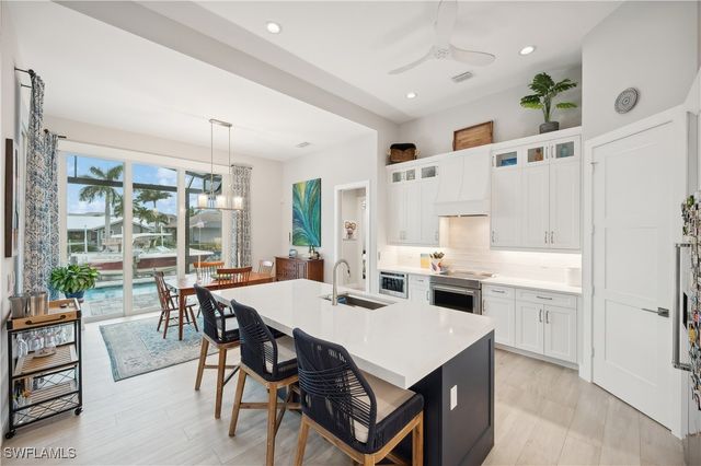 1641 Orleans CT, Marco Island, FL 34145