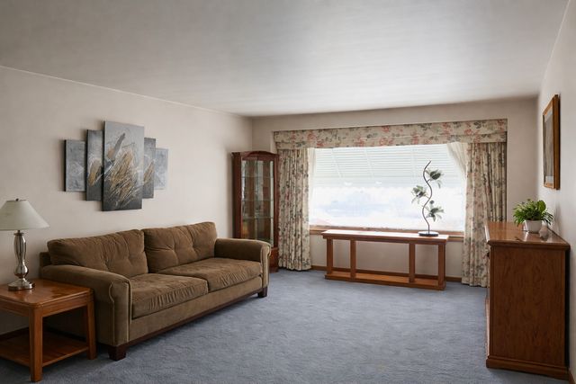 5552 N Major Avenue, Chicago, IL 60630