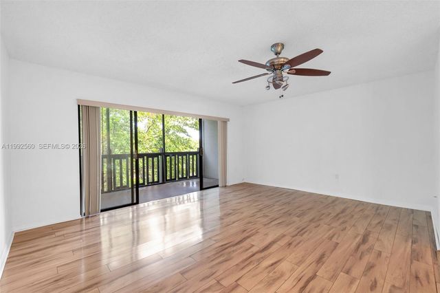 1021 Mockingbird Lane 302, Plantation, FL 33324