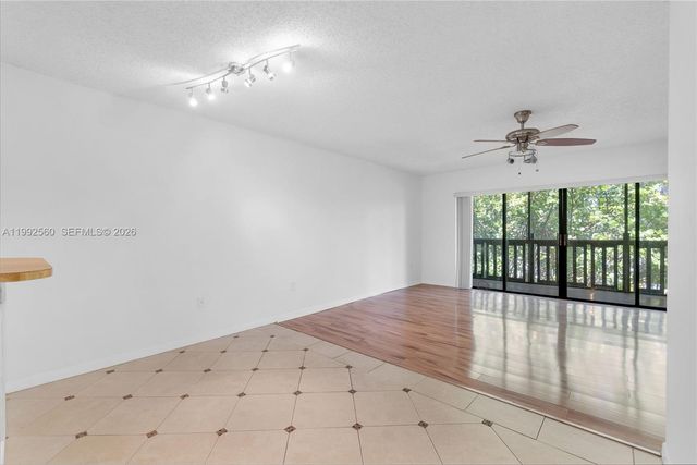1021 Mockingbird Lane 302, Plantation, FL 33324