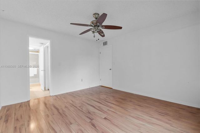 1021 Mockingbird Lane 302, Plantation, FL 33324
