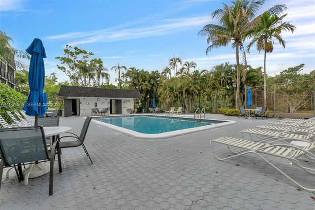1021 Mockingbird Lane 302, Plantation, FL 33324