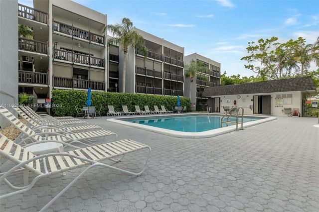 1021 Mockingbird Lane 302, Plantation, FL 33324