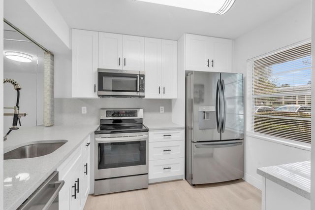 1102 Bahama Bend C1, Coconut Creek, FL 33066