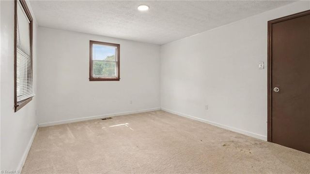 1301 Clegg Street, Greensboro, NC 27407