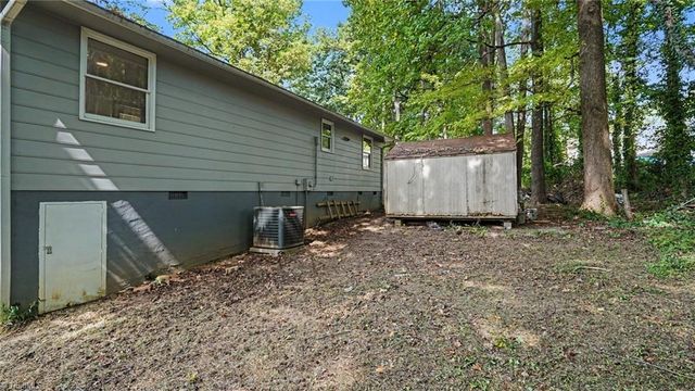 1301 Clegg Street, Greensboro, NC 27407