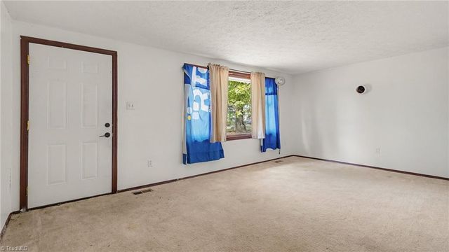 1301 Clegg Street, Greensboro, NC 27407