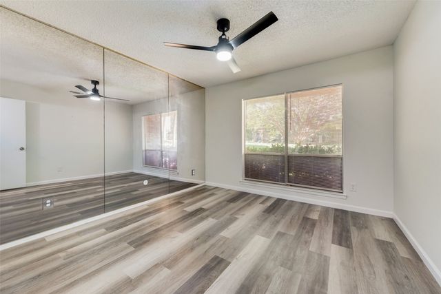 5814 Meadow Wood Lane, Fort Worth, TX 76112