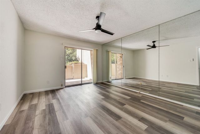 5814 Meadow Wood Lane, Fort Worth, TX 76112