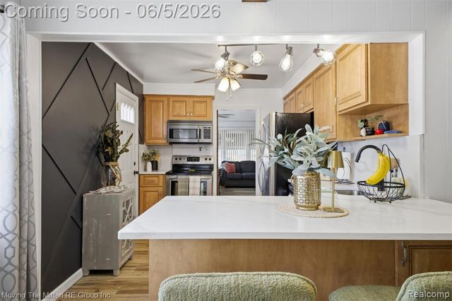 3327 Syracuse Street, Dearborn, MI 48124