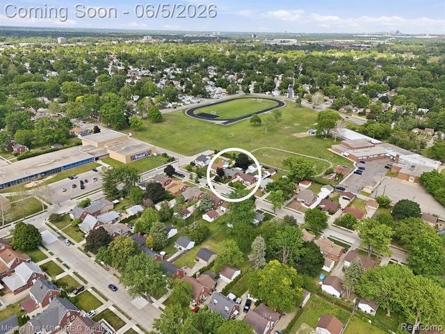 3327 Syracuse Street, Dearborn, MI 48124
