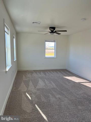 565 BACON RD, Red Lion, PA 17356