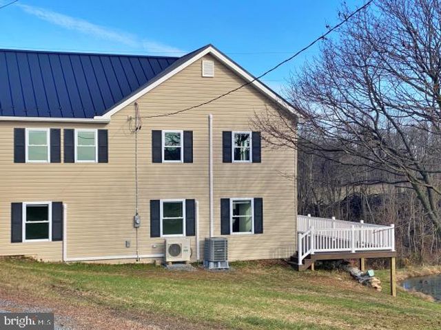 565 BACON RD, Red Lion, PA 17356