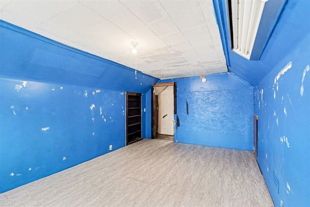 1259 E Apple Avenue, Muskegon, MI 49442