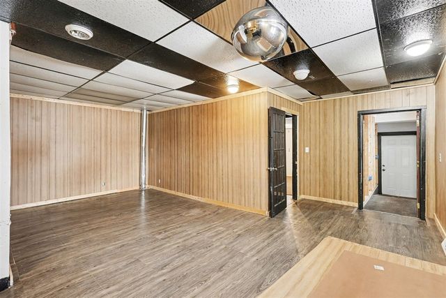 1259 E Apple Avenue, Muskegon, MI 49442