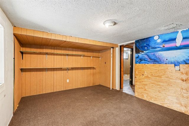 1259 E Apple Avenue, Muskegon, MI 49442