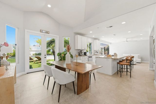5140 Via Avante, San Diego, CA 92130